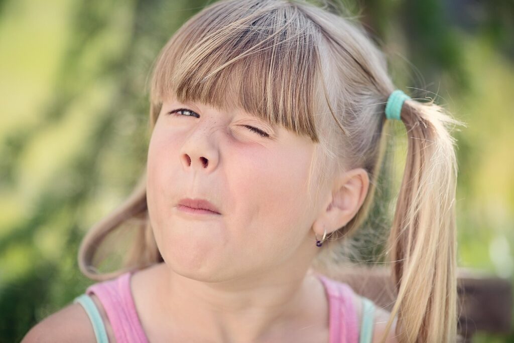 浮気の証拠を相手の顔写真で記録する方法は？