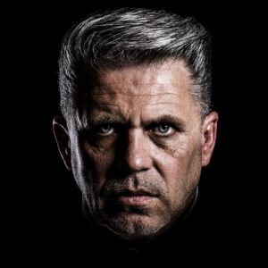 弁護士に浮気証拠を見せるには、どのような準備が必要ですか？