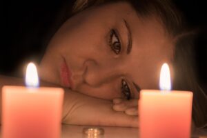 不倫の証拠が揃ったら、旦那との離婚を比較するべき？